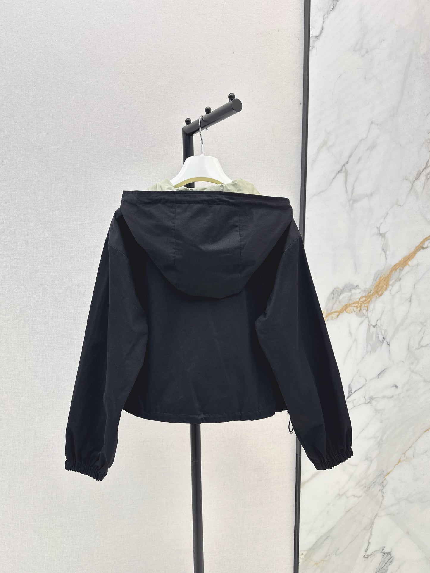 The latest autumn and winter style striking jacket