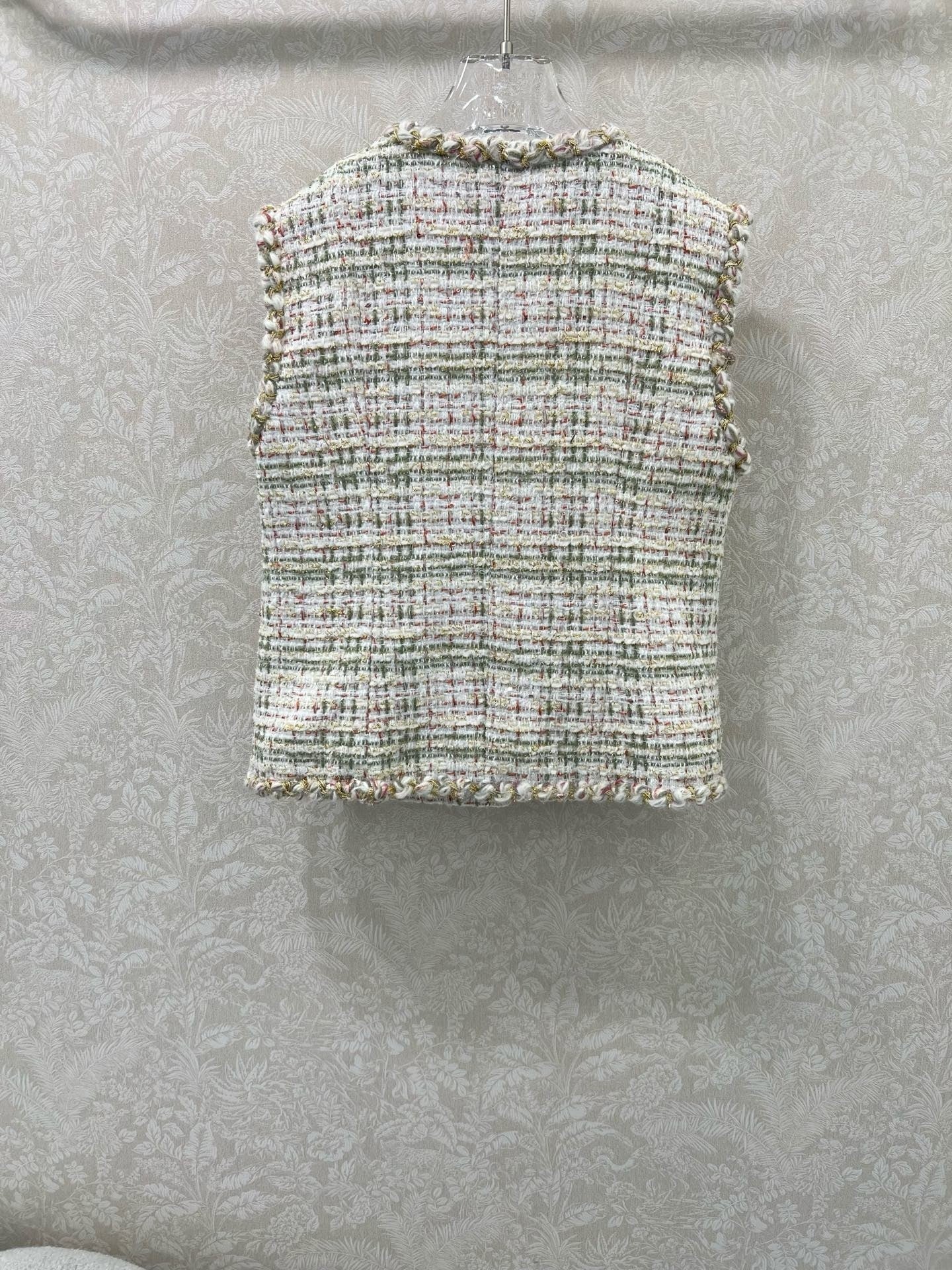 25 new dress with hem vest